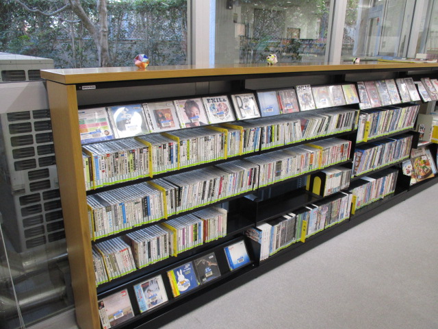 CD・DVDコーナー
